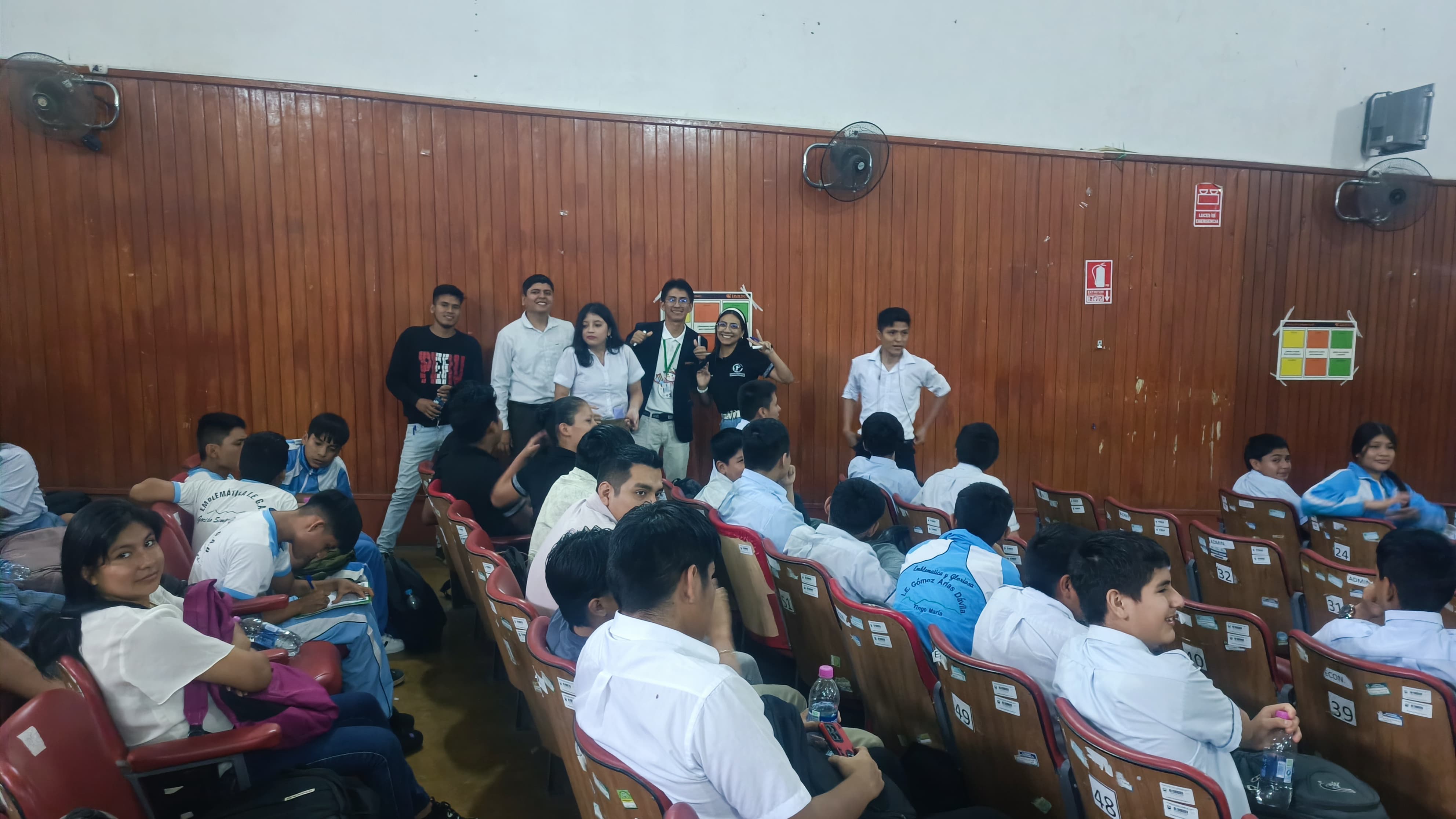 Sensibilización y Capacitación a Estudiantes del Ecosistema de Innovación y Emprendimiento de Leoncio Prado